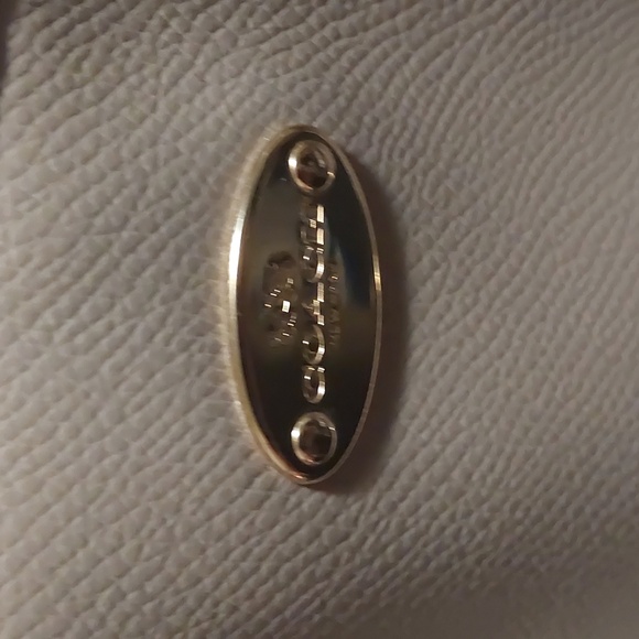 Coach Cream Tote Bag and Wallet Set - Picture 3 of 9